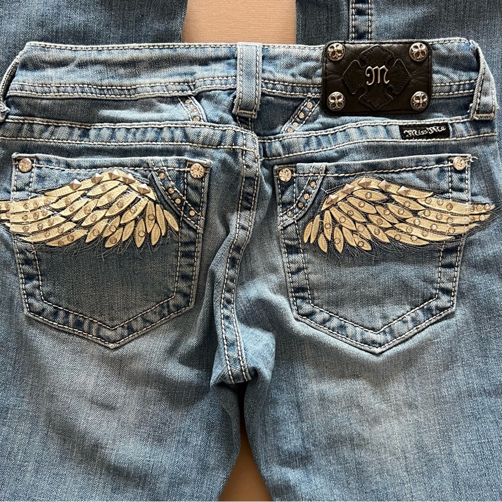 🏷️SOLD Miss Me Light Wash Bootcut Jeans - Picture 6 of 15